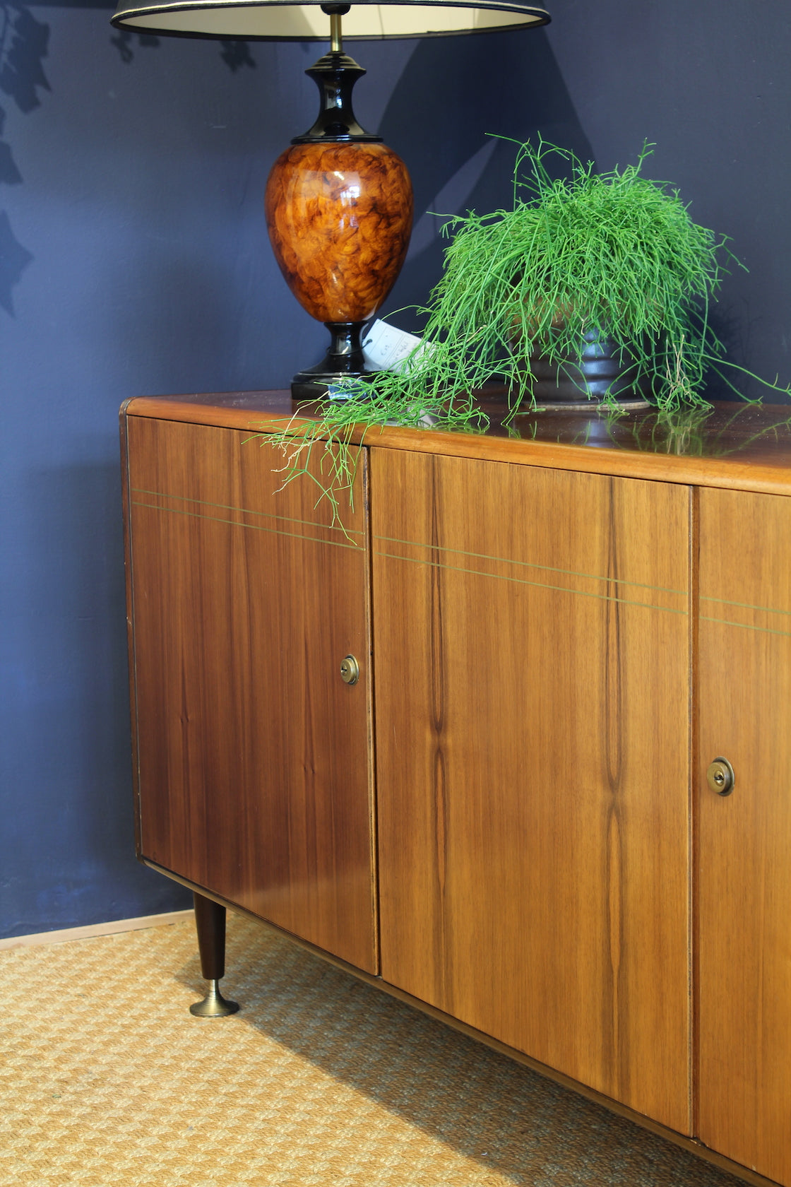 vintage teak dressoir