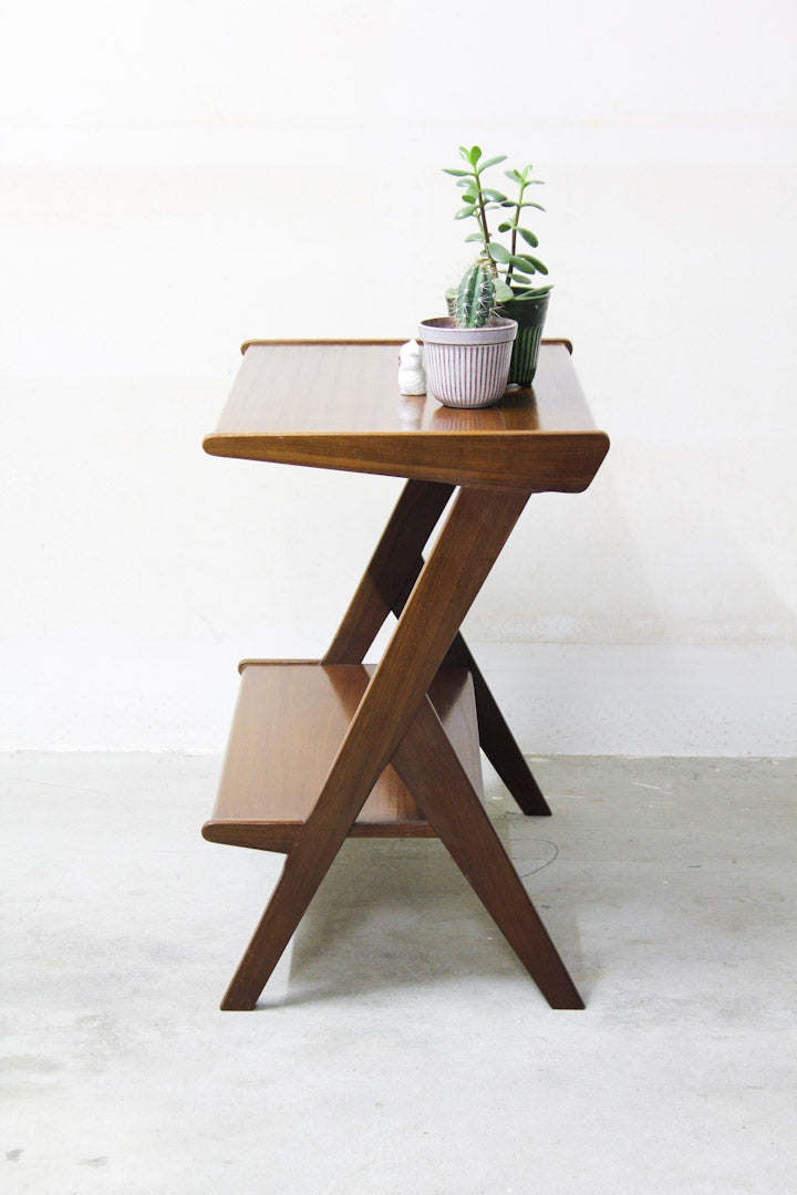 Jaren 60 Dutch design sidetable teak