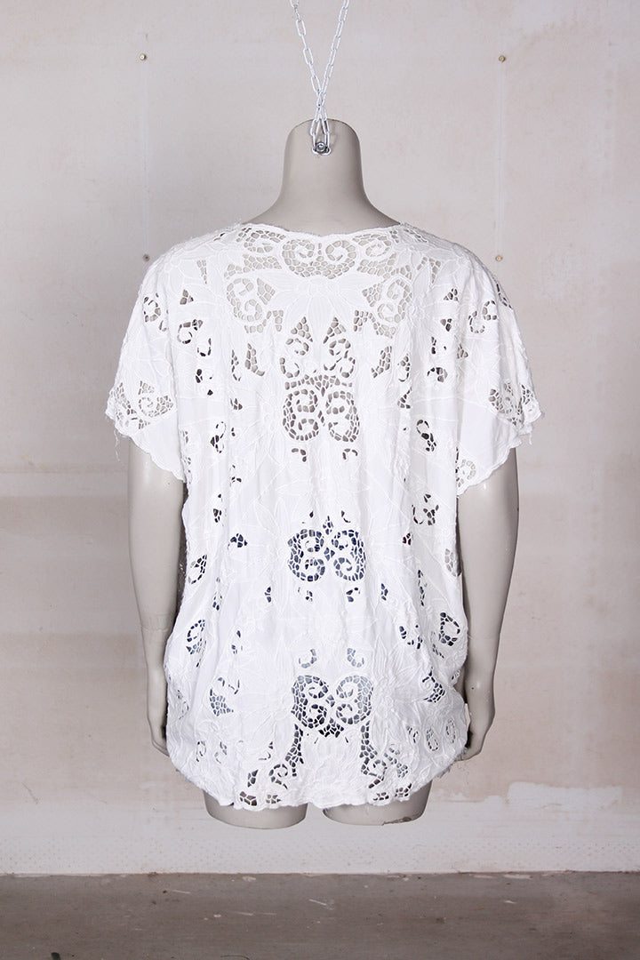 Witte vintage kanten blouse vlindermouwen