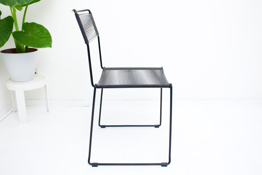 vintage zwarte spaghetti stoelen Giandomenico Belotti-stijl