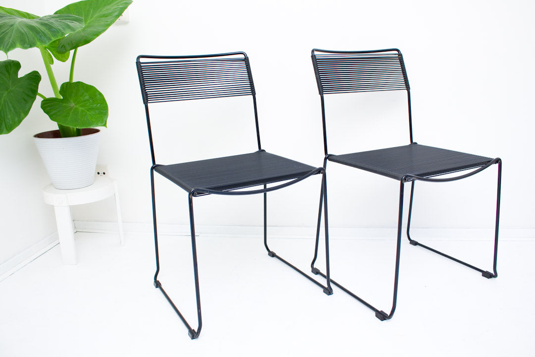 vintage zwarte spaghetti stoelen Giandomenico Belotti-stijl