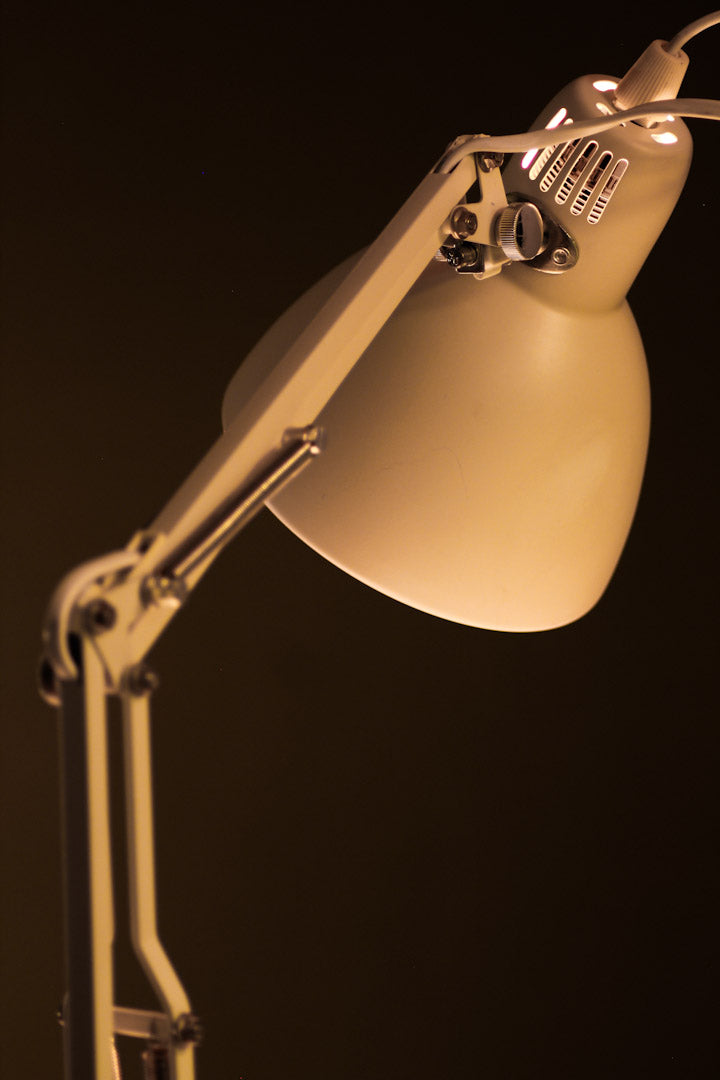 Retro bureaulamp wit / schaarlamp