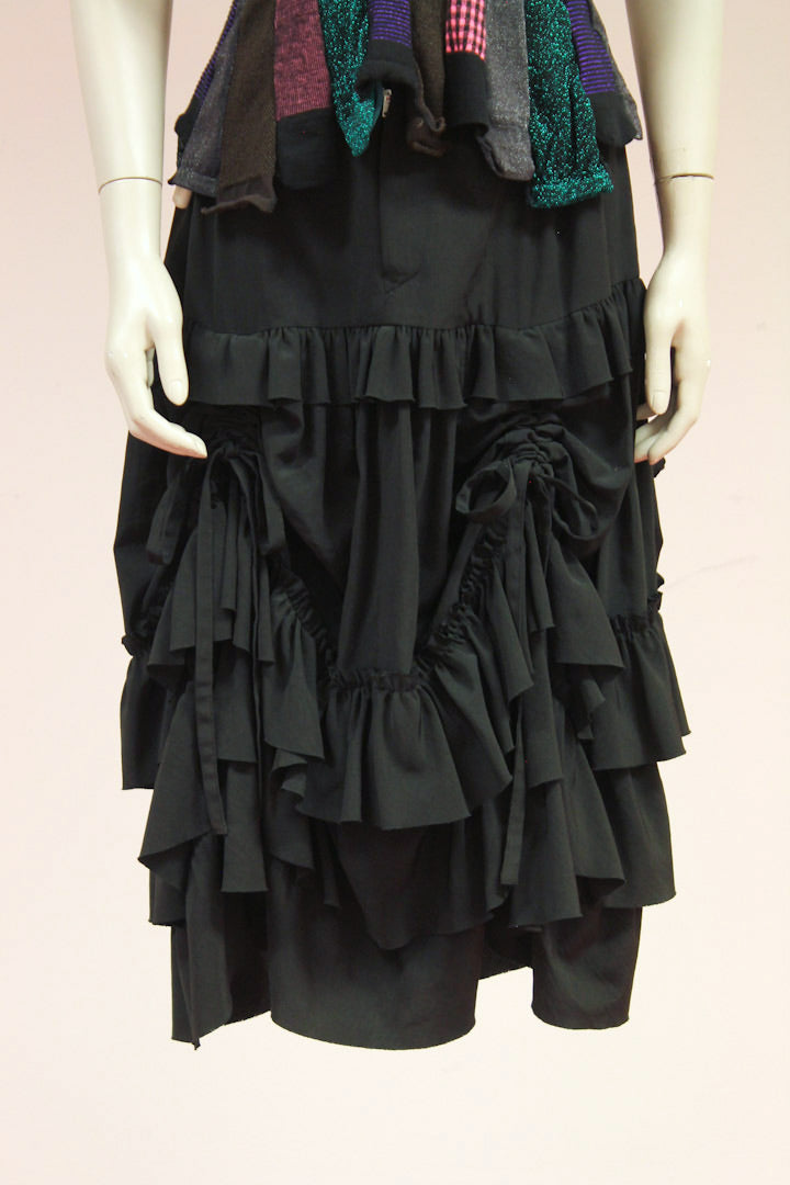 Yohji Yamamoto zwarte rok gelaagde met draperieën